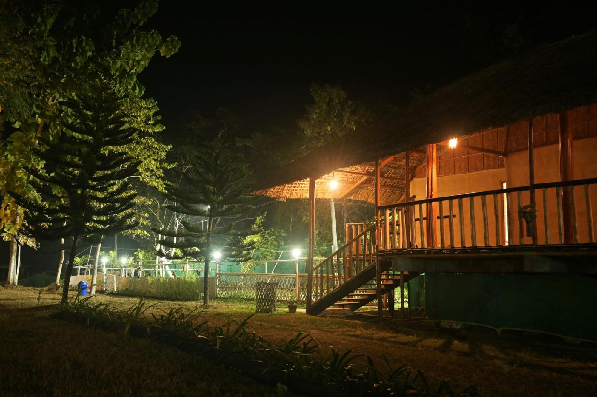 Hotel Gorh Retreat Kāziranga Exterior foto
